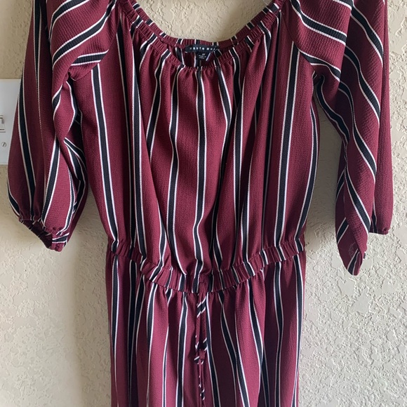 Off the shoulder romper - Picture 3 of 5